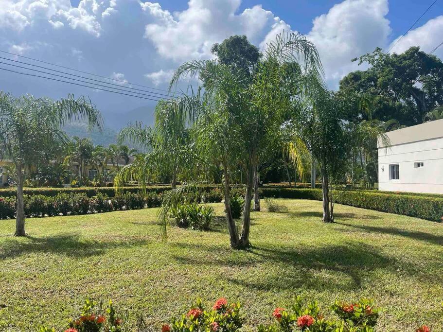 Hermosa Villa En Palma Real La Ceiba Exteriör bild